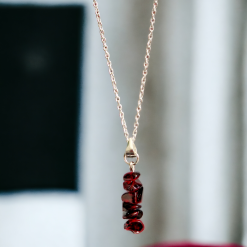 A Beautiful Almandine Garnet Gemstone Pendant Silver Necklace