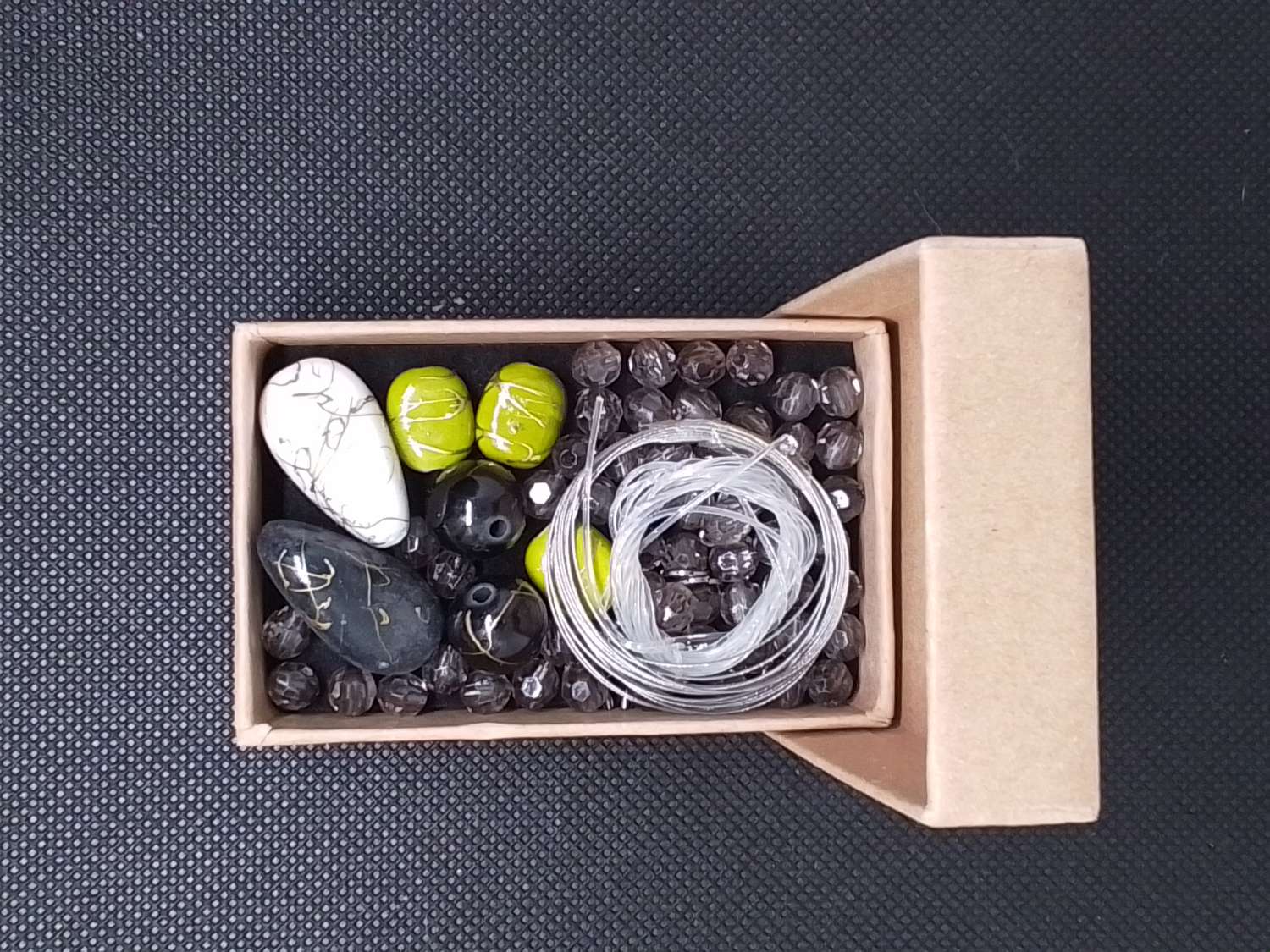 This is jewellery making kit number 9 This is jewellery making kit number 9