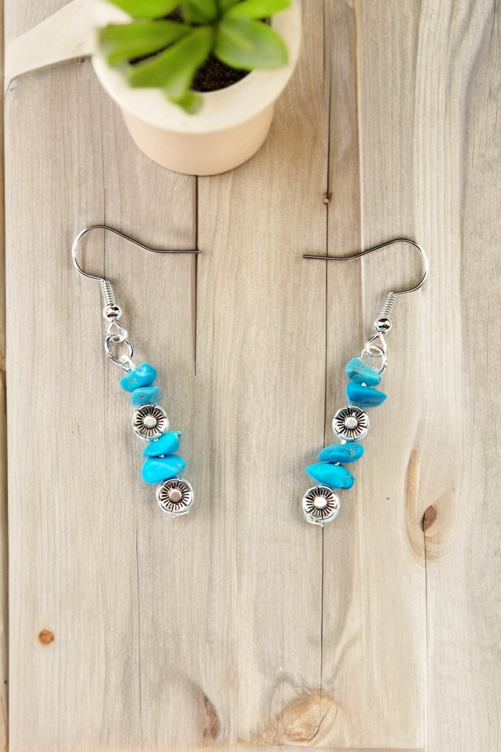 A Beautiful Pair of Malachite Gemstone and Silver Poppies Dangle Earrings A Beautiful Pair of Malachite Gemstone and Silver Poppies Dangle Earrings