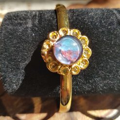 Daisy glass cabochon bangle