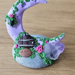 Moon Cottage (Lilac) (Amethyst) 4 Moon Cottage (Lilac) (Amethyst) 4