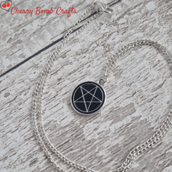 Pentagram pendant necklace