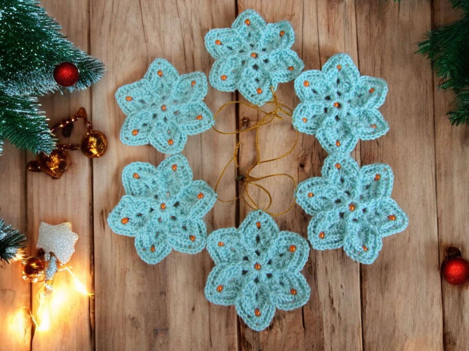 Christmas tree decorations - crocheted snowflake 6pcs Christmas tree decorations - crocheted snowflake 6pcs