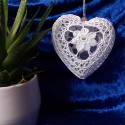 Hand crochet Christmas heart (tree decorations) - white 8 cm