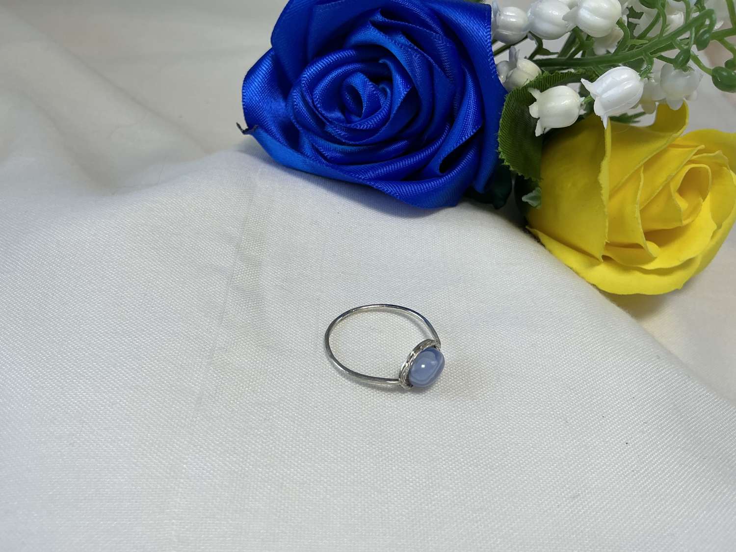 Turquoise Round Stone Sterling Silver Ring Turquoise Round Stone Sterling Silver Ring