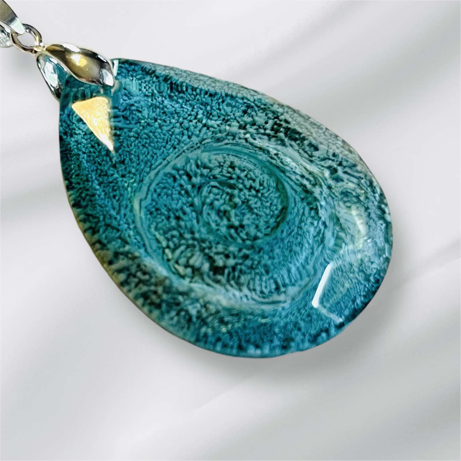 IMG_6442 Handmade Petri effect Pendant Necklace on a 20" 925 Silver Plated Chain 5