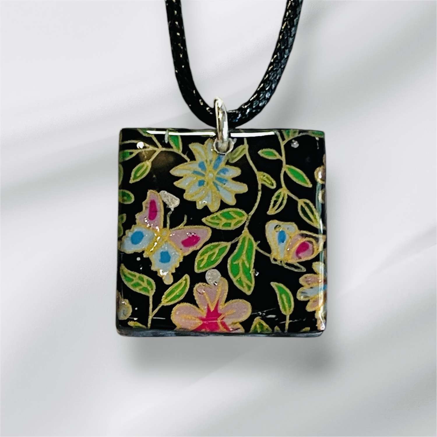 IMG_6460 Petri Effect Resin Casting Pendant on an 18" Black Cord 1