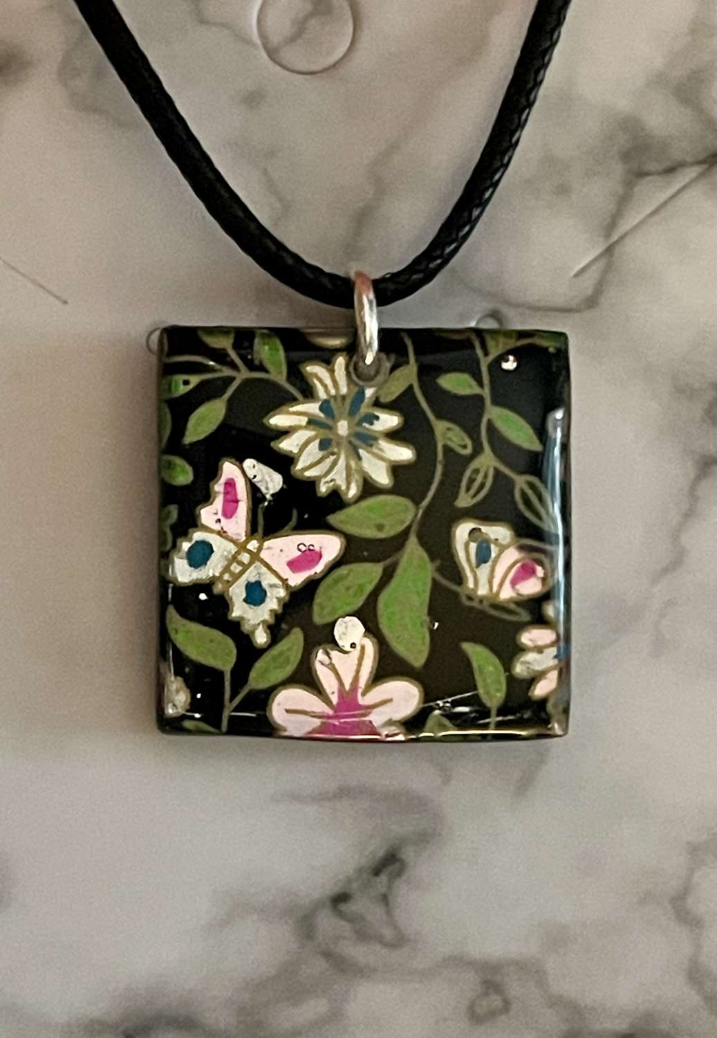IMG_6523 Petri Effect Resin Casting Pendant on an 18" Black Cord 4