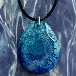 Petri effect Resin Pendant Necklace on a 925 20" Silver Chain 3 Petri effect Resin Pendant Necklace on a 925 20" Silver Chain 8
