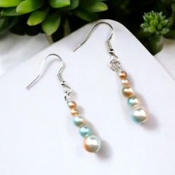 A Beautiful Pair of Gold/Mint/Cream Pearl Bead Dangle Silver Hook Earrings 1