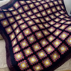 Handmade Crocheted Throw – Wrap Yourself in Luxury and Artistry 150x150cm