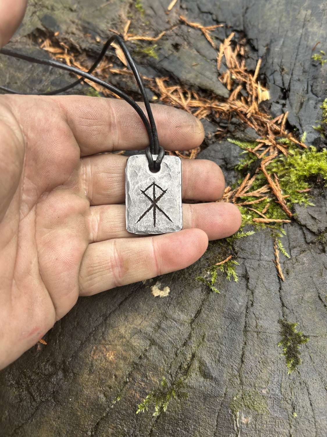 Bind Rune pendant Bind Rune pendant