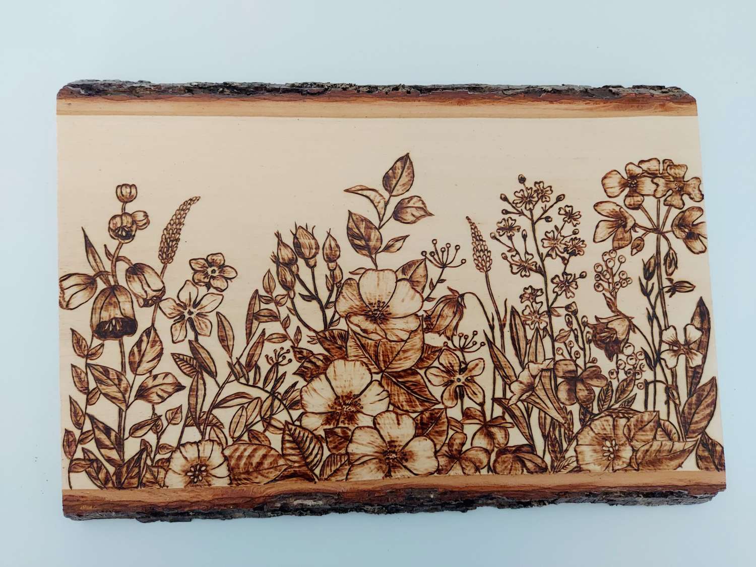 Harry Potter style wooden notebook with freehand pyrography Harry Potter style wooden notebook with freehand pyrography