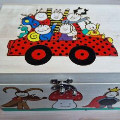 Wooden board - table decoration with pyrography design