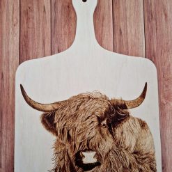 Wooden board - table decoration with pyrography design