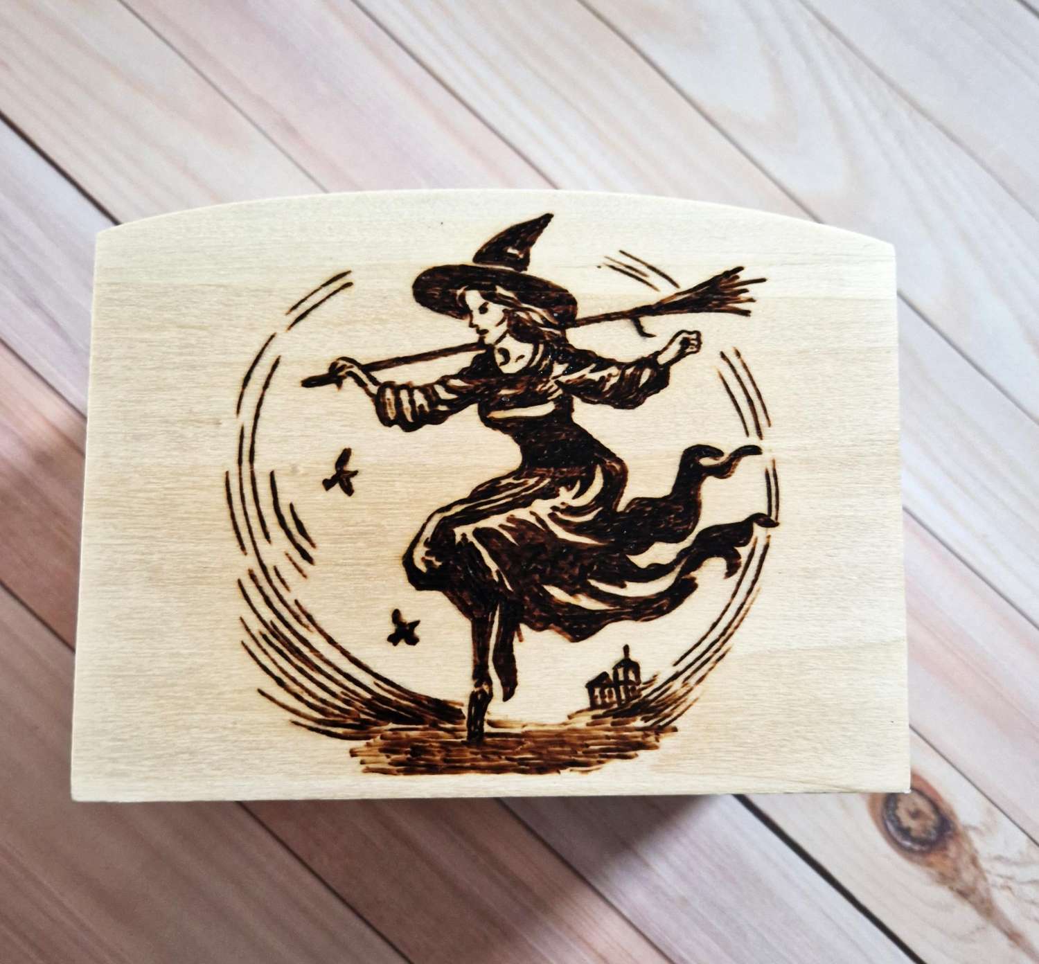 Wooden board - table decoration with pyrography design Wooden board - table decoration with pyrography design