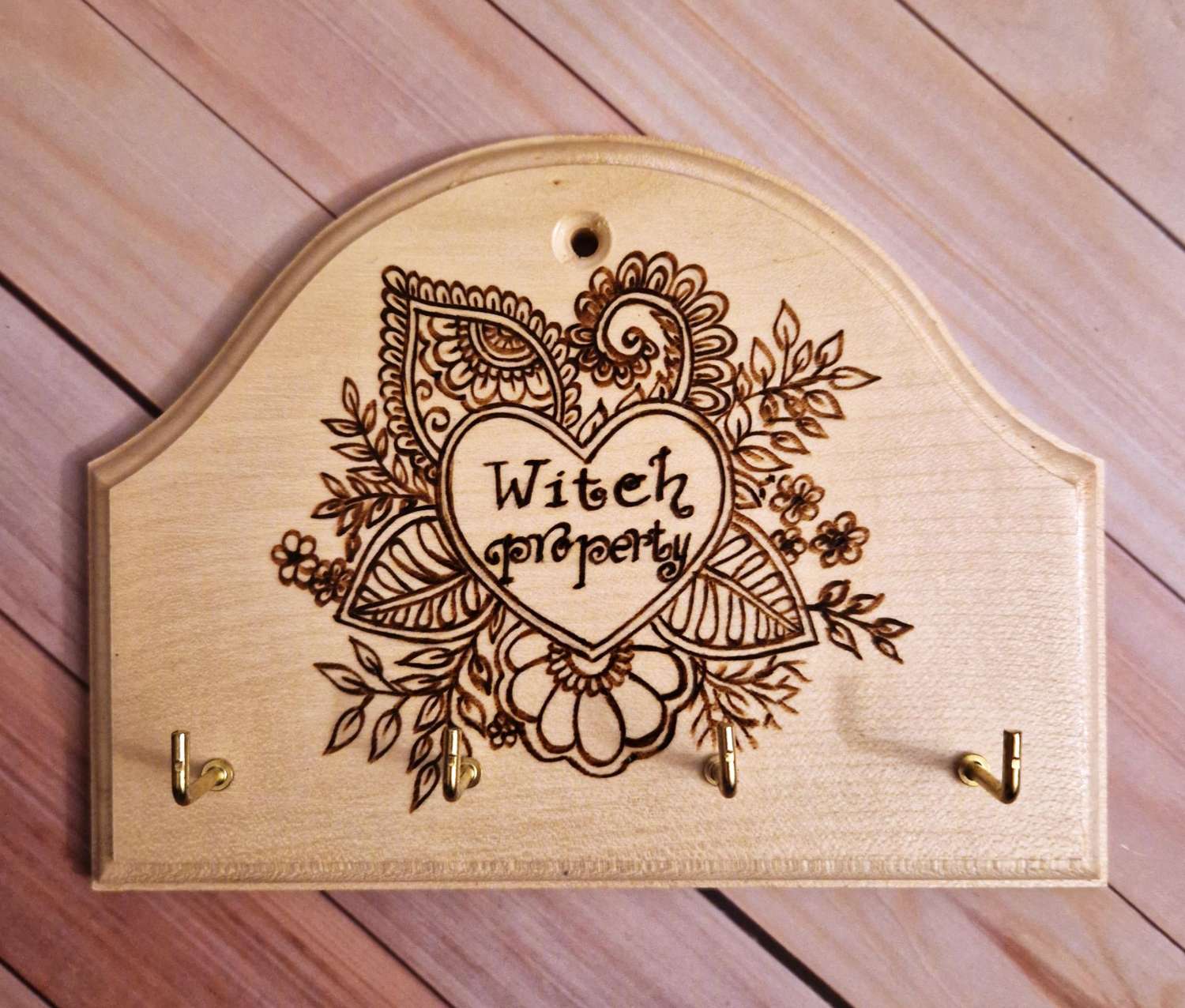 Wooden board - table decoration with pyrography design Wooden board - table decoration with pyrography design