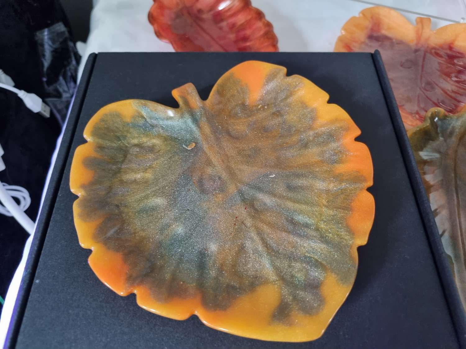 20241124_135200 Autumn leaf tray. 1