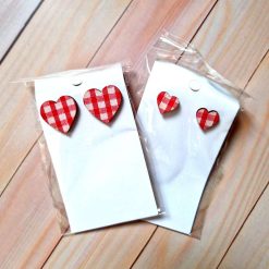 Earrings with animal designs (Size: 3 cm)