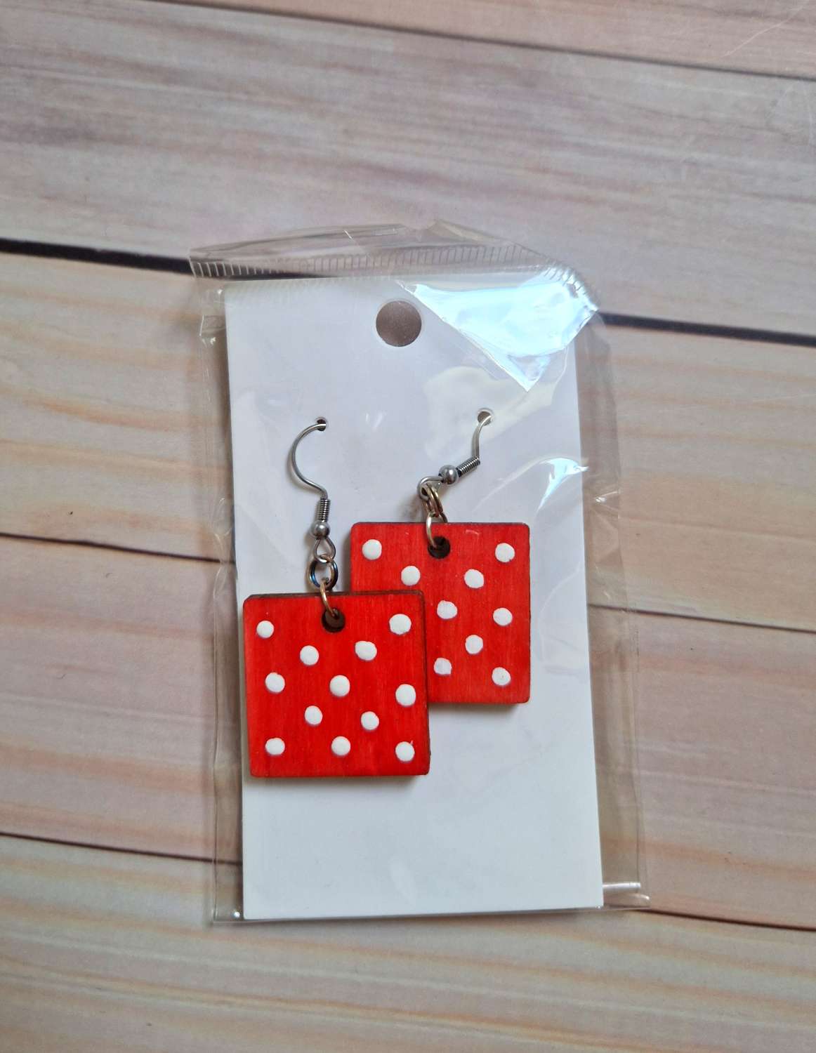 Earrings with animal designs (Size: 3 cm) Earrings with animal designs (Size: 3 cm)