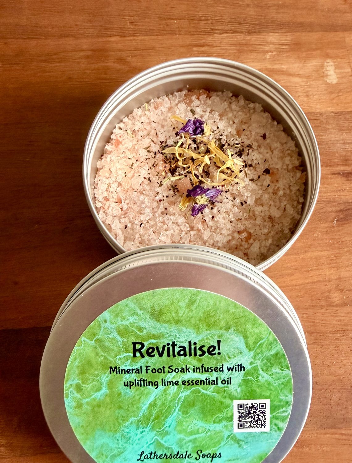 Revitalise! Lime scented foot soak Revitalise! Lime scented foot soak