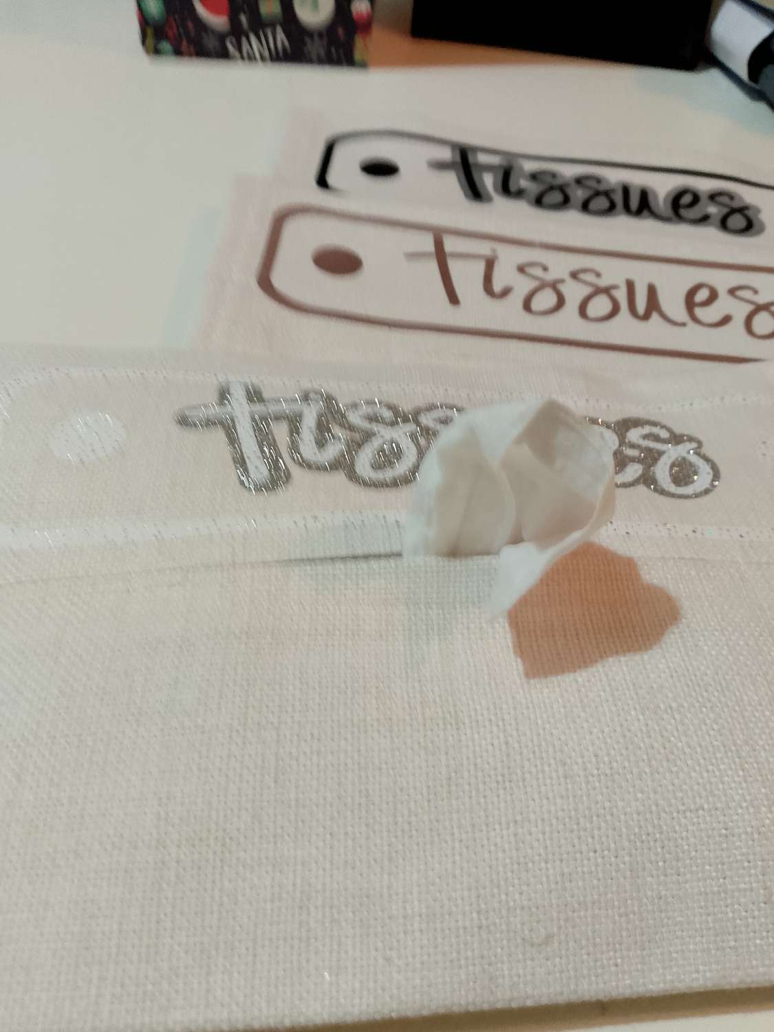Tissue/wipes case Tissue/wipes case