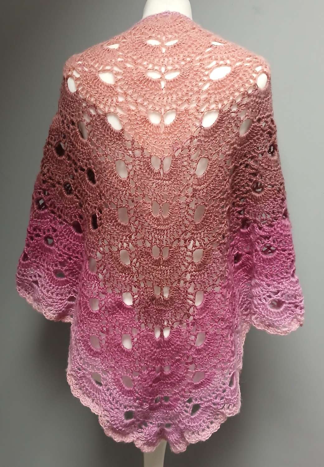 Crochet Angora-Style Triangle Shawl/Scarf Crochet Angora-Style Triangle Shawl/Scarf