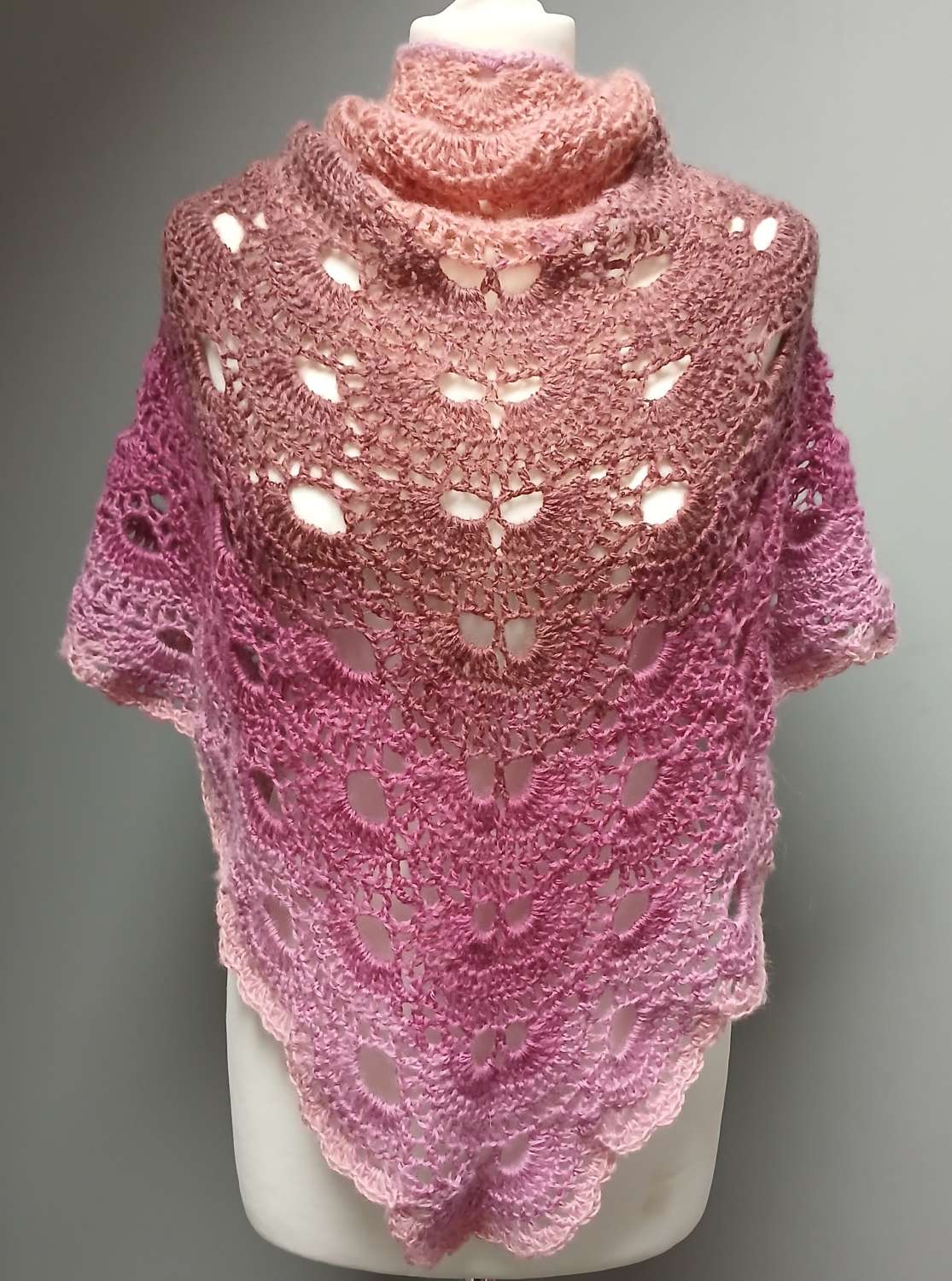 Crochet Angora-Style Triangle Shawl/Scarf Crochet Angora-Style Triangle Shawl/Scarf