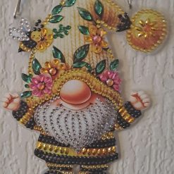 Diamond painted hanging ornaments
