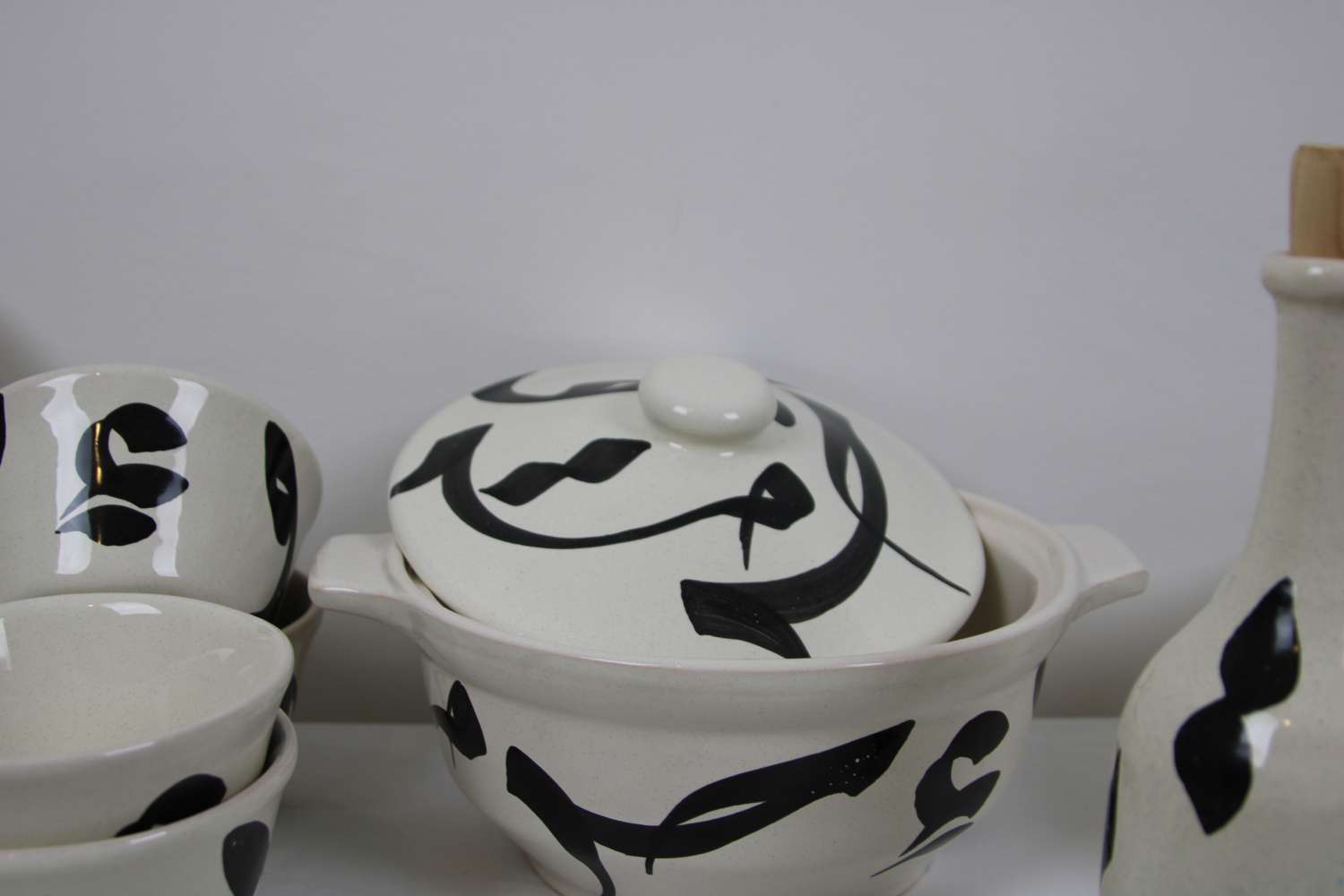 Handcrafted Stoneware Dinner Set – 35 Pieces – Amazigh Collection Handcrafted Stoneware Dinner Set – 35 Pieces – Amazigh Collection