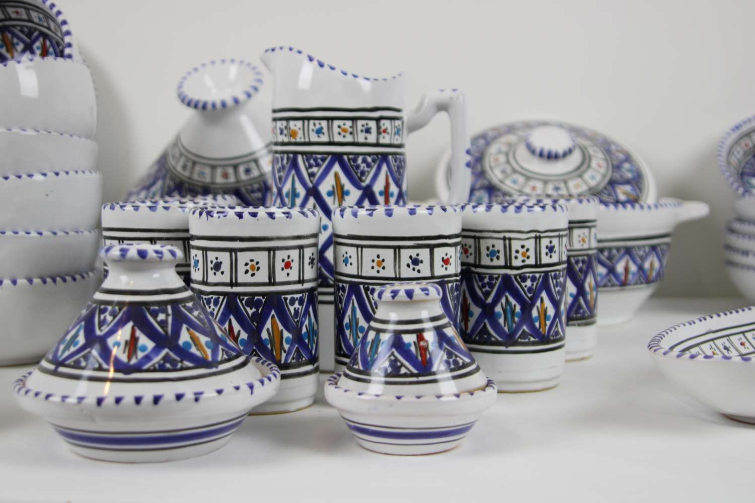 Handcrafted Stoneware Dinner Set – 35 Pieces – Amazigh Collection Handcrafted Stoneware Dinner Set – 35 Pieces – Amazigh Collection