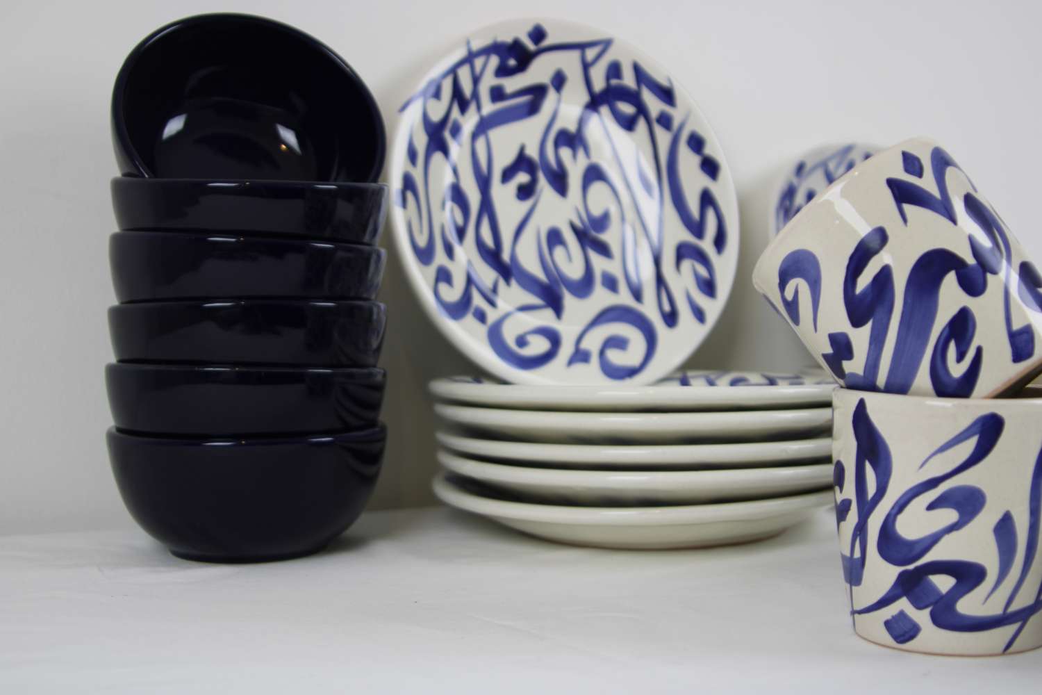 24 piece Dinner Set Stoneware Ceramics Handmade Arabic Blue 24 piece Dinner Set Stoneware Ceramics Handmade Arabic Blue