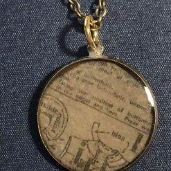 Resin cast necklace and pendant 1