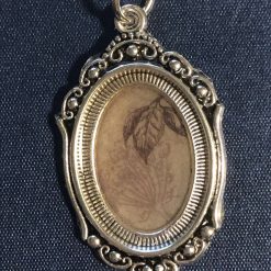 Resin cast pendant and chain