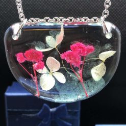 Flower necklace with chain