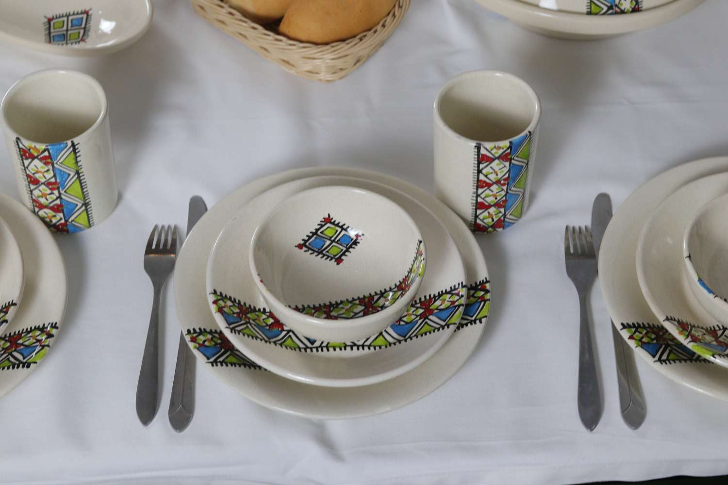 35-Piece Handmade Ceramic Dinner Set – Amazigh-Inspired Margoum Pattern 35-Piece Handmade Ceramic Dinner Set – Amazigh-Inspired Margoum Pattern
