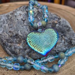 Glass heart jewellery set sparkly blue.