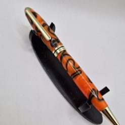 European twist pen