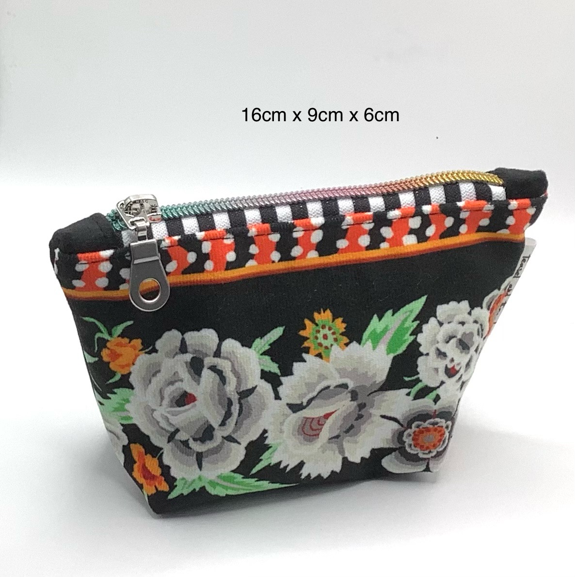 IMG_2348 A Mini Velvet Flowered bag (Black) 1