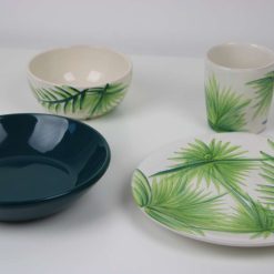 Leaf 4-Piece Handmade Stoneware Dinner Set – Microwave & Dishwasher Safe, Green Leaf Design