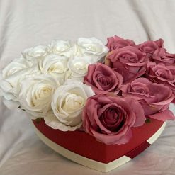 Small eternal silk rose heart gift box