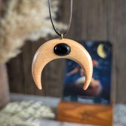Crescent moon with onyx
