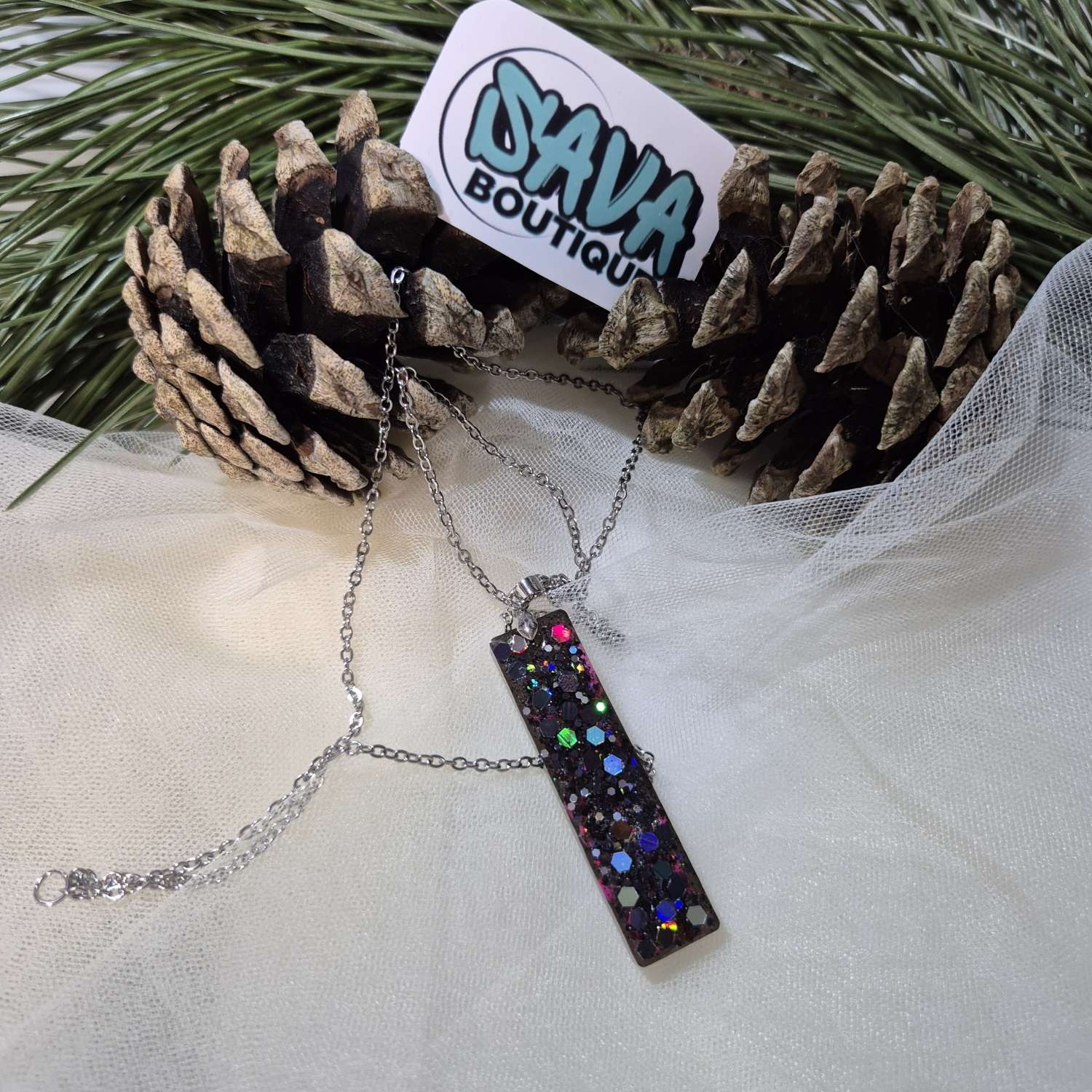 Handmade Resin Necklace Short Pendant On Quality Metal Snake Chain Handmade Resin Necklace Short Pendant On Quality Metal Snake Chain