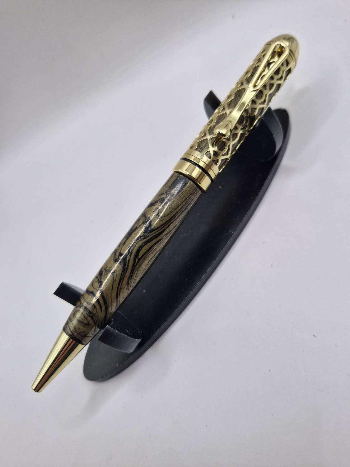 European filigree pen European filigree pen