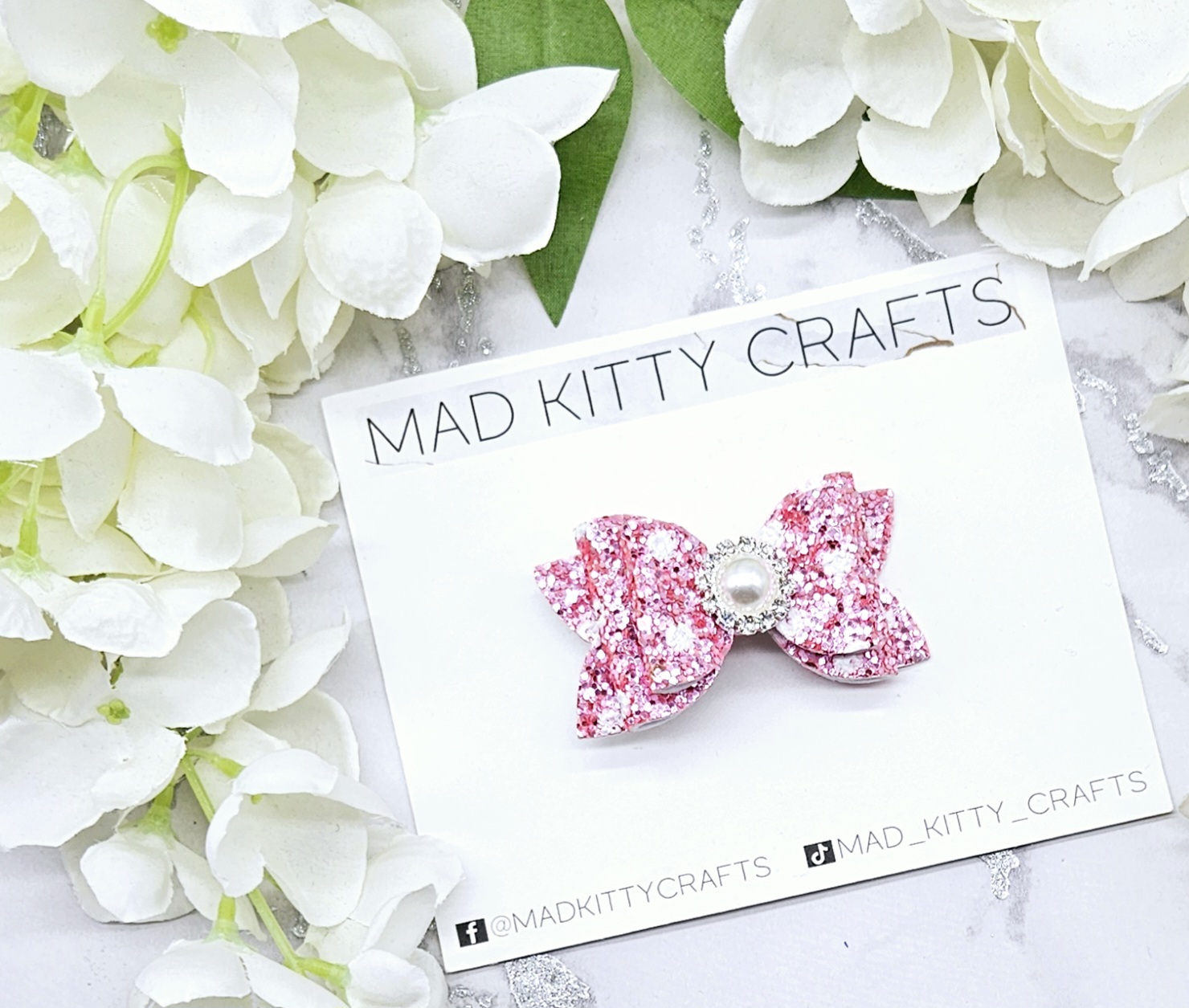 Pink polkadot glitter gem bow Pink polkadot glitter gem bow