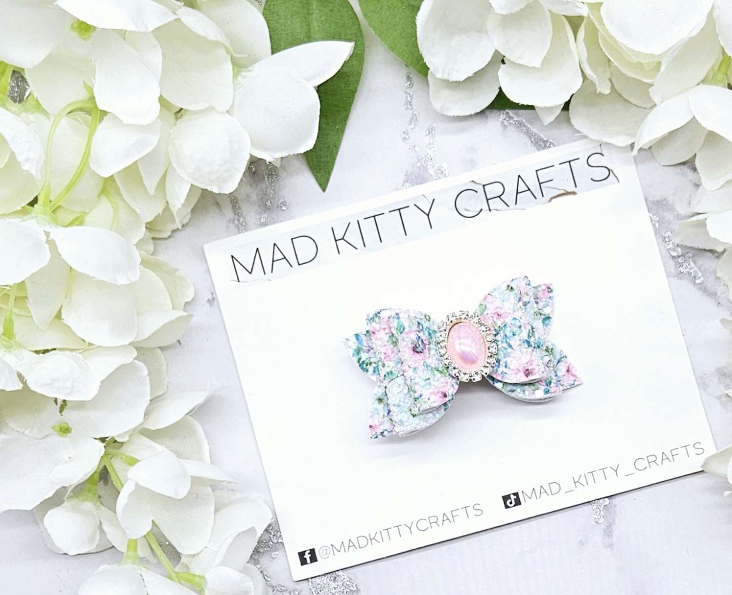 Pink floral glitter bow Pink floral glitter bow