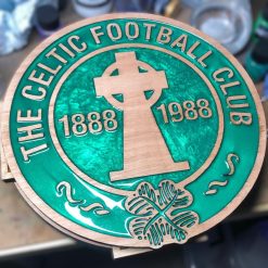 Glasgow Celtic FC Wooden Crest: Handcrafted Resin Art with Old Cross Design for Football Fans