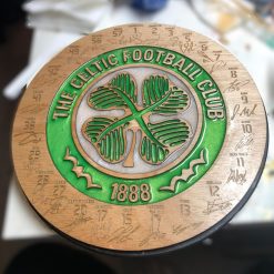 Unique Celtic FC Crest: Handcrafted Wooden & Resin Art with Player Autographs - Football Memorabilia