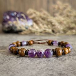 Bracelet with amethyst