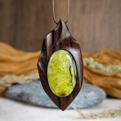 Green opal and ebony necklace